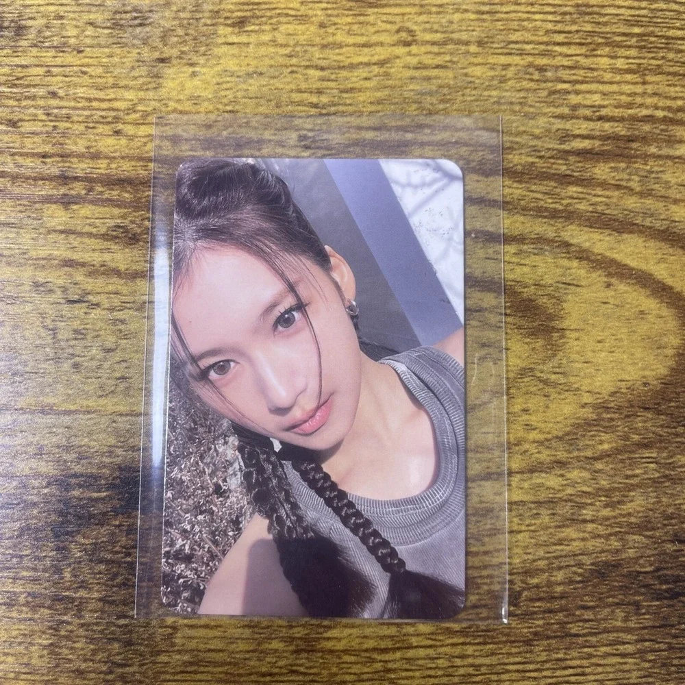 Twice Sana Ready to Be Official Photocard